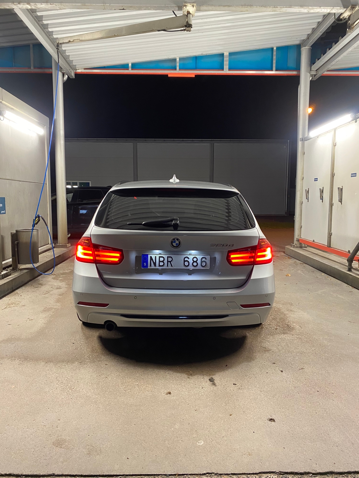 BMW 320d Sport Line 2013, bild 4/10