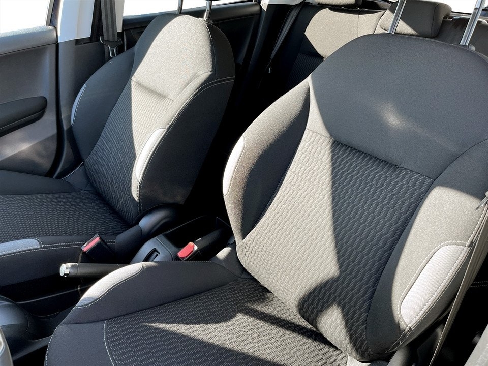 Peugeot 208 Style 2016, bild 5/10
