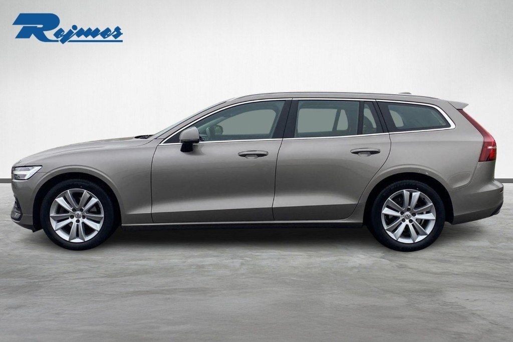 Volvo V60 D4 Momentum Advanced Edition 2020, bild 3/19