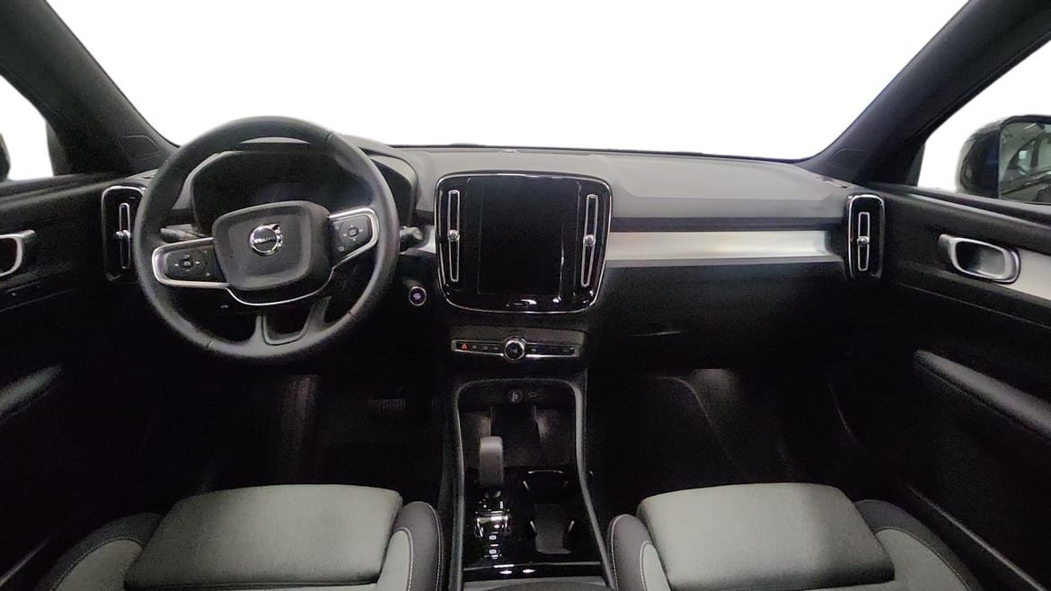 Volvo XC40 B4 Plus Dark 2026, bild 6/10