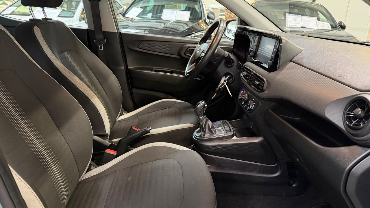 Hyundai i10 2023, bild 6/10
