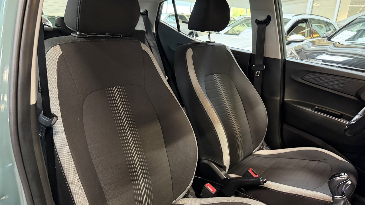 Hyundai i10 2023, bild 7/10