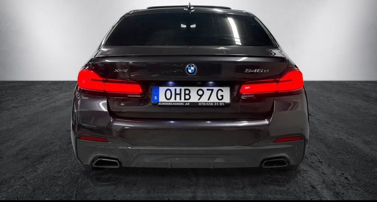 BMW 545 e xDrive Sedan Steptronic 2023, bild 6/6