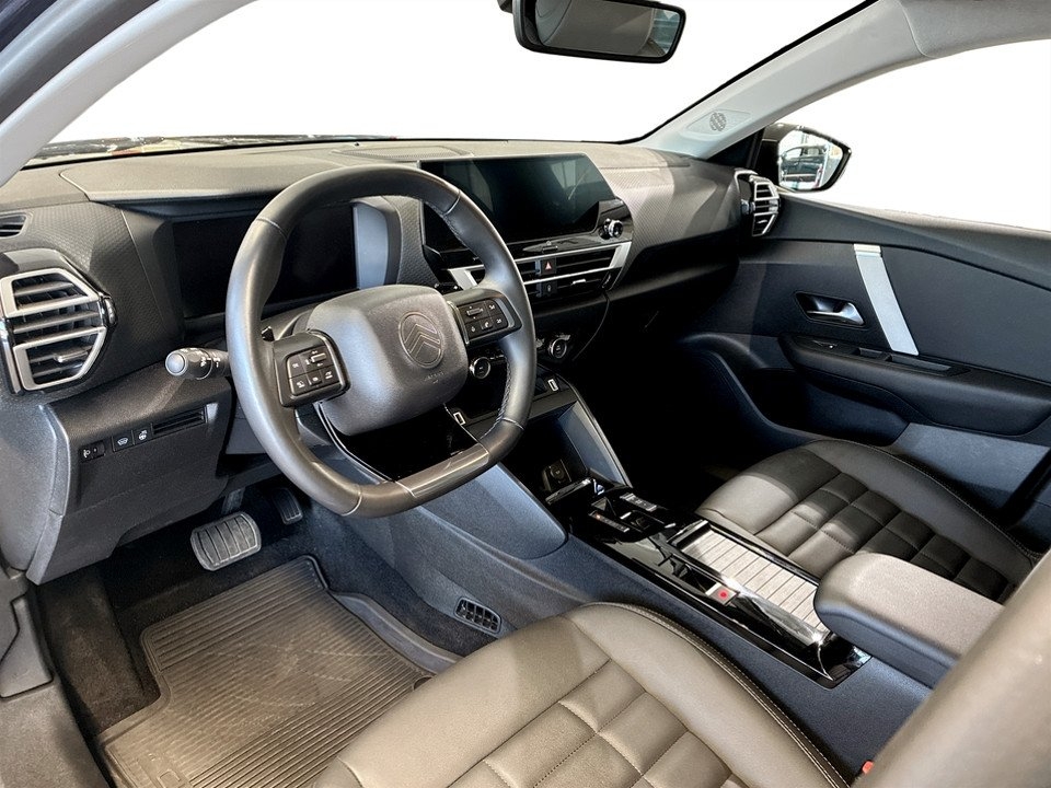 Citroen C4 Max 2025, photo 4/10