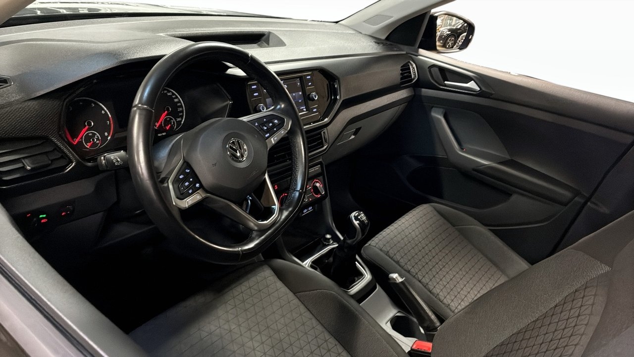 Volkswagen T-Cross 1.0 TSI 2020, bild 7/10
