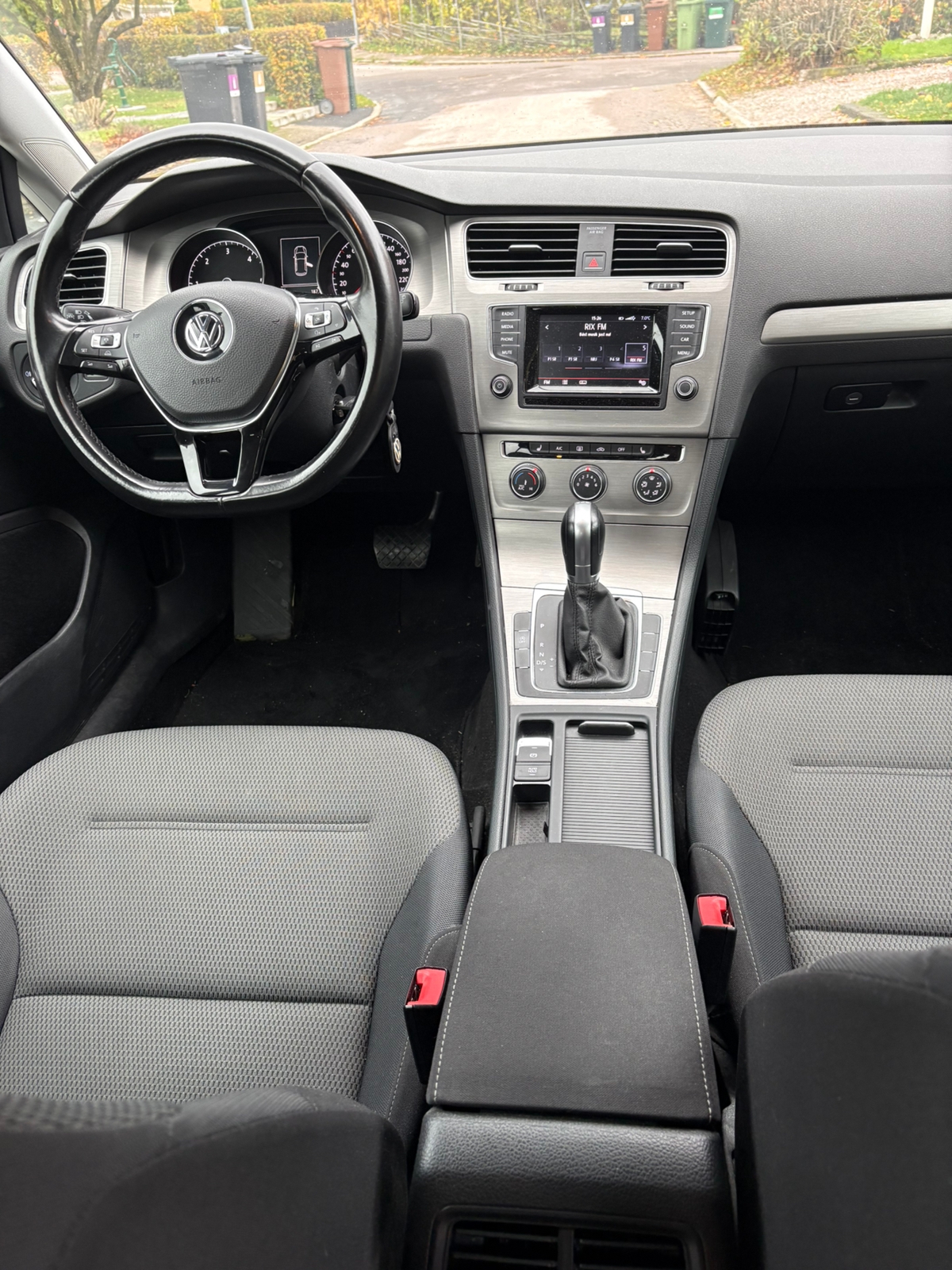 Volkswagen Golf 1.6 TDI 2015, bild 3/3