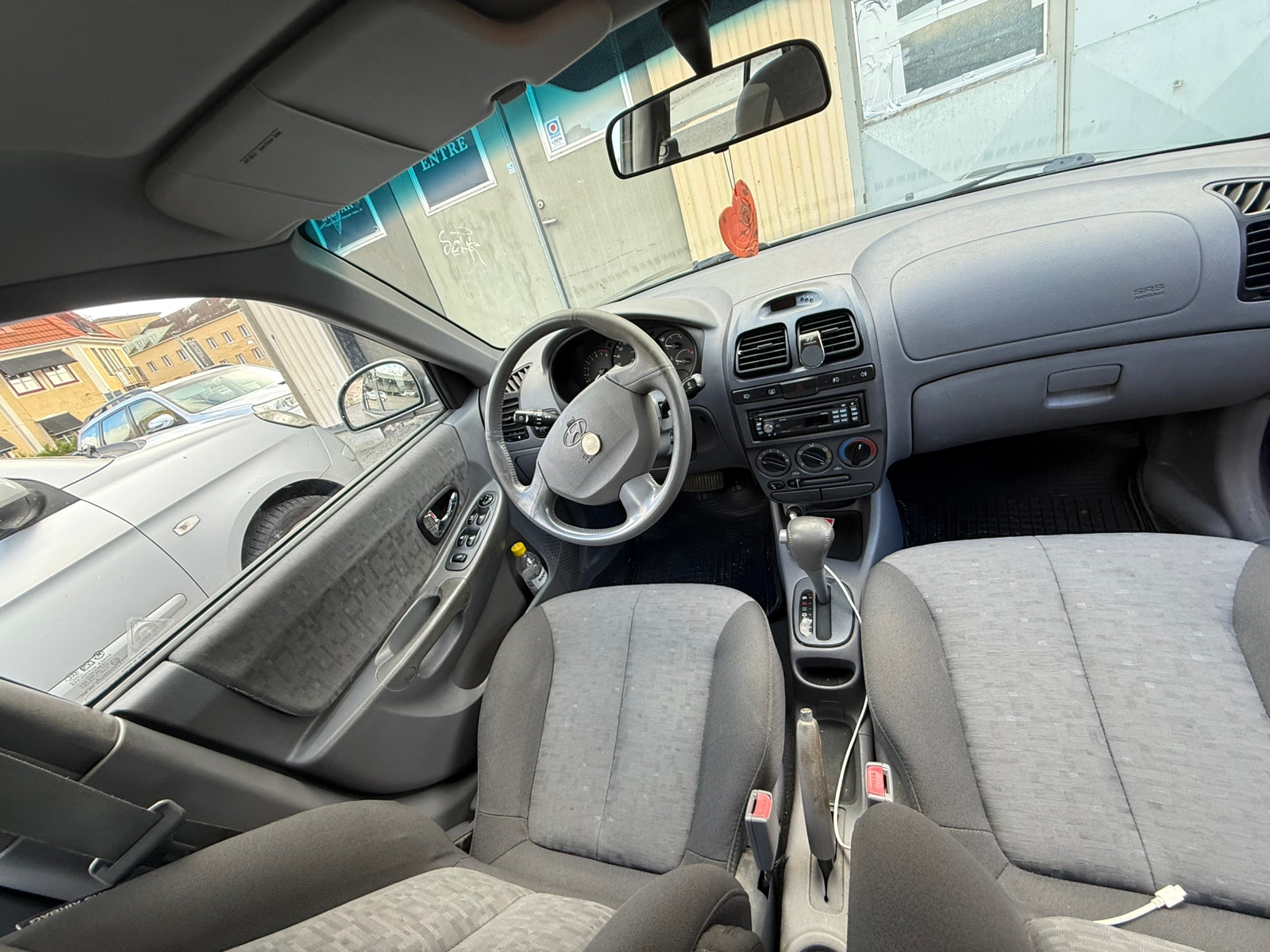 Hyundai Accent 2005, bild 5/10
