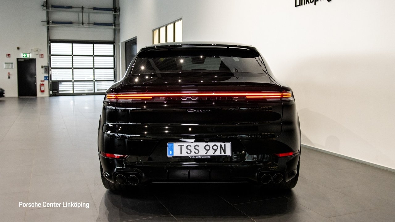 Porsche Cayenne E-Hybrid Black Edition 2027, bild 6/10
