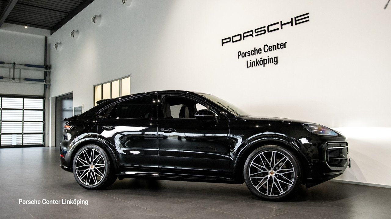 Porsche Cayenne E-Hybrid Black Edition 2027, bild 3/10