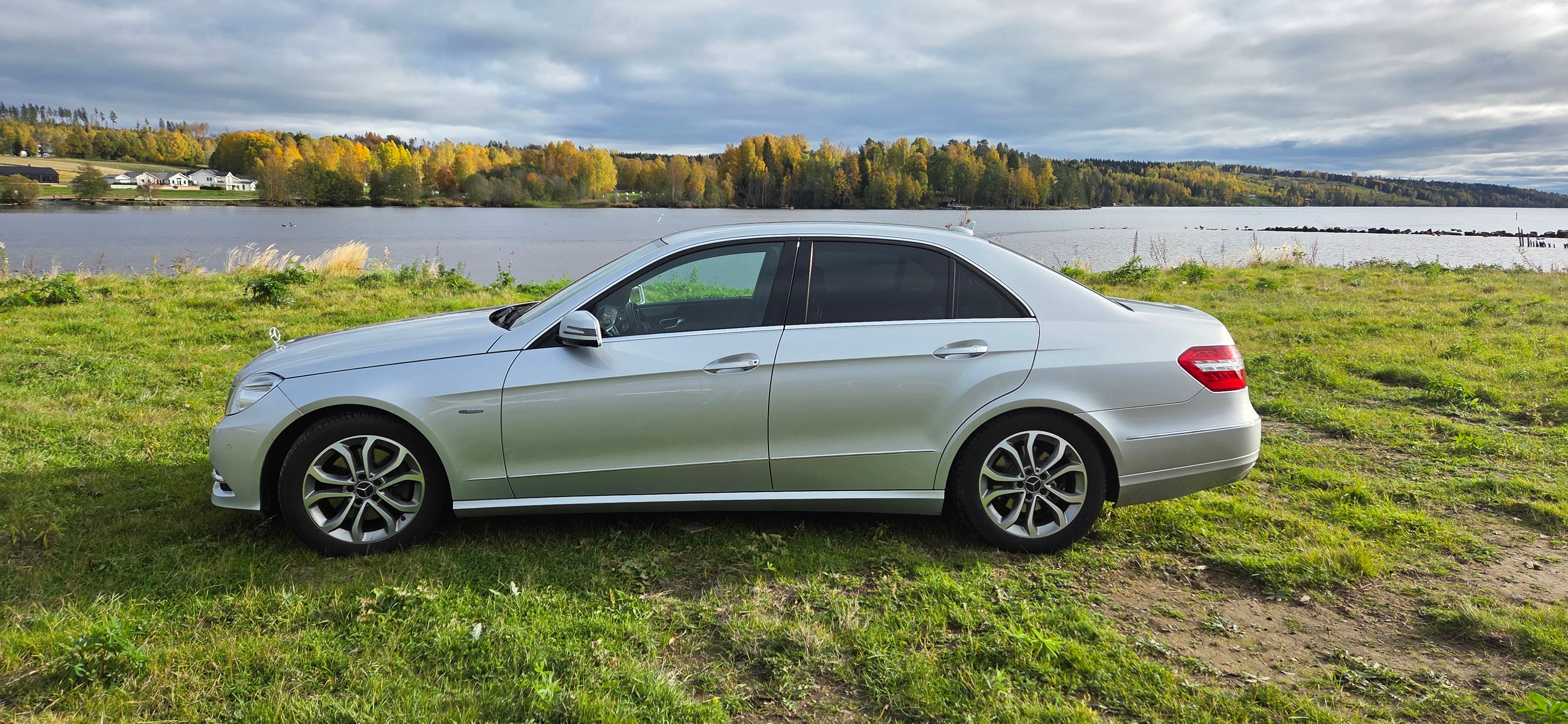 Mercedes-Benz E 250