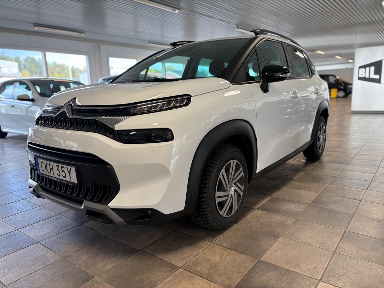 Citroen C3 Aircross 1.2 PureTech 2021, bild 2/9