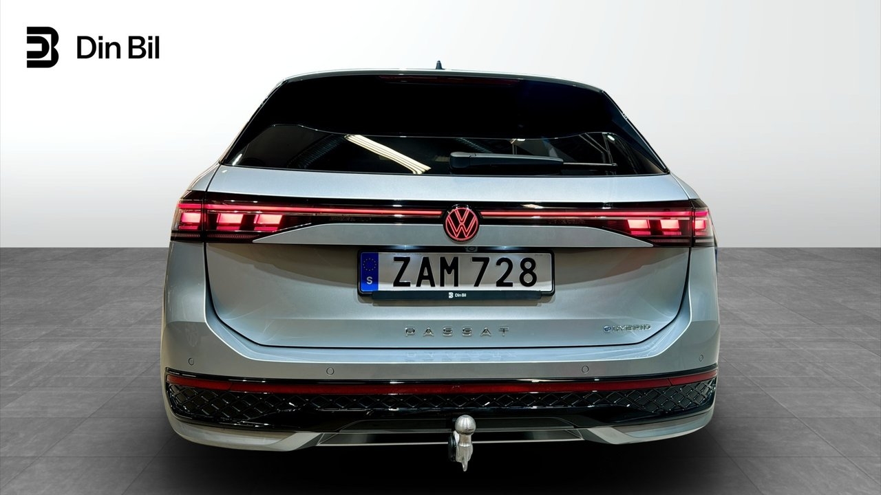 Volkswagen Passat 1.5 eHybrid R-Line 2026, bild 5/10