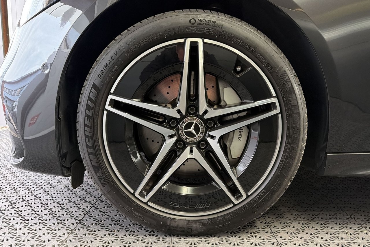 Mercedes-Benz C 300 AMG Line 2024, kuva 7/10