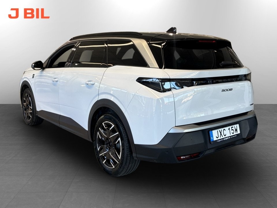 Peugeot 5008 1.2 Hybrid 145 GT 2025, photo 3/10