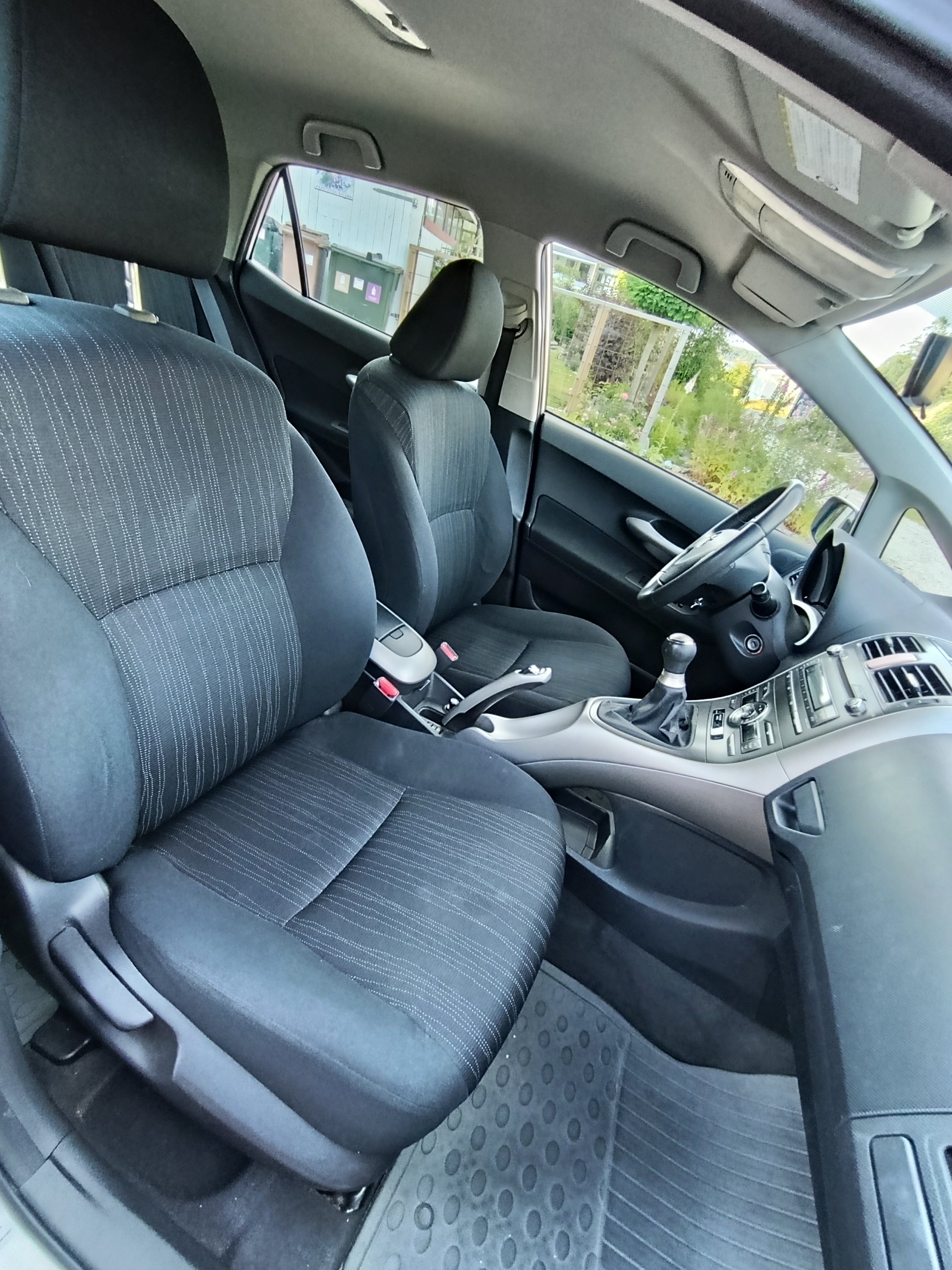Toyota Auris 1.6 2007, kuva 4/7