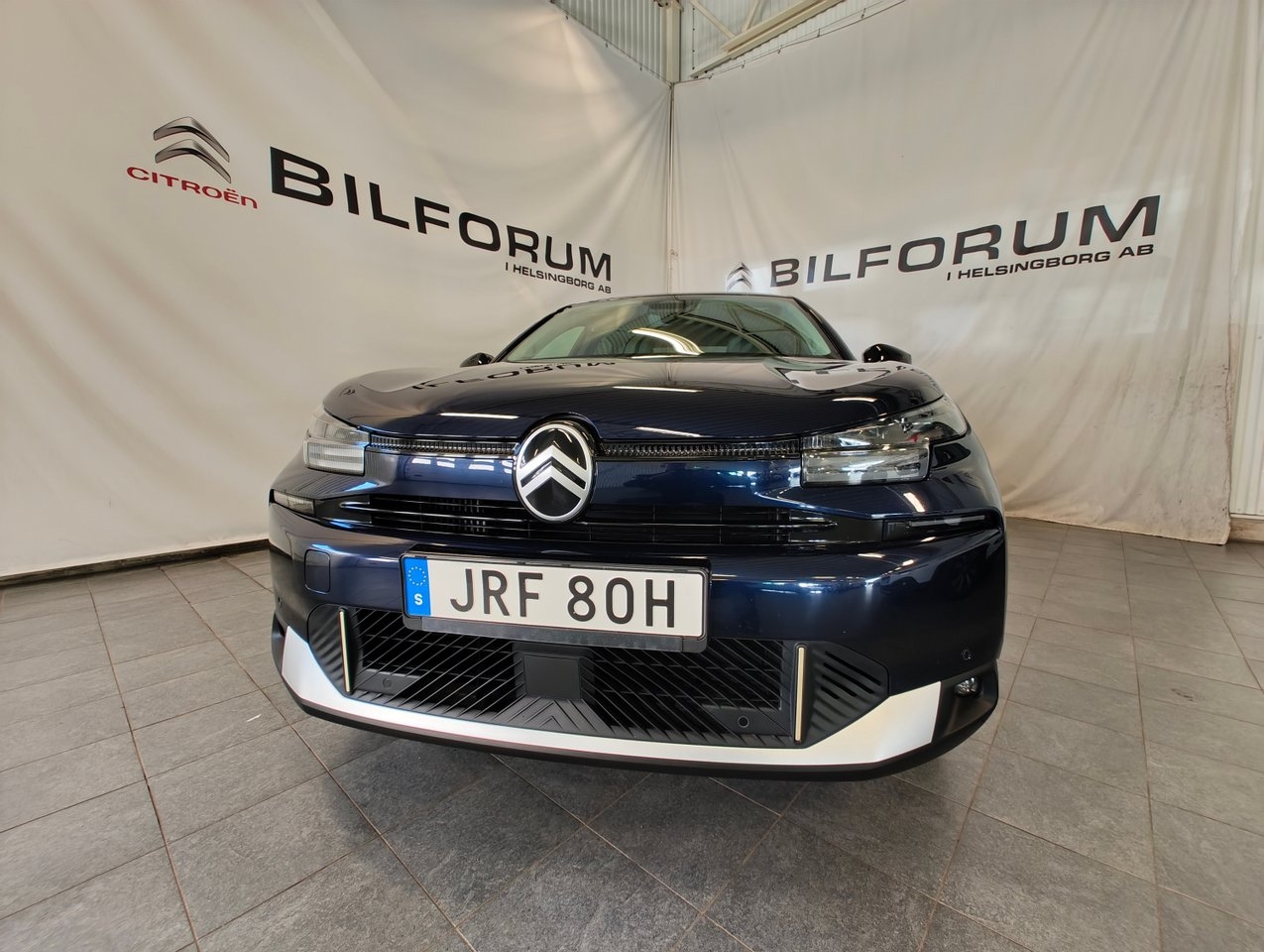 Citroen C4 X Max Hybrid 145 e-DSC /Vhjul 2025, bild 2/10
