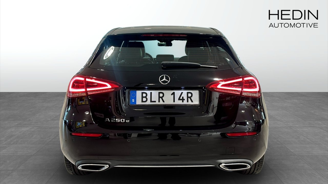 Mercedes-Benz A 250 e Widescreen 2021, bild 7/10