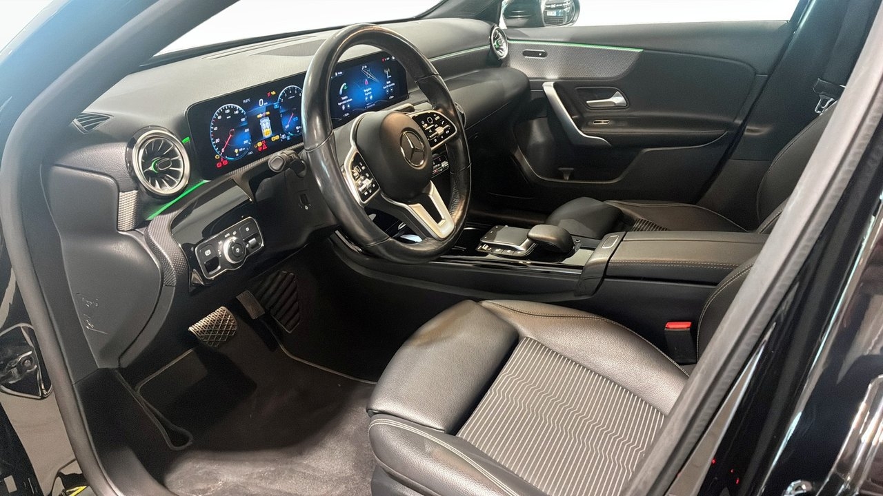 Mercedes-Benz A 250 e Widescreen 2021, bild 3/10