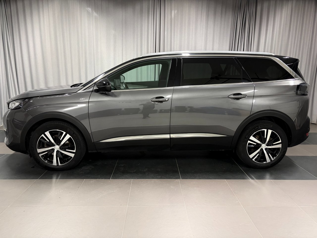 Peugeot 5008 1.2 PureTech 130 GT 2023, bild 2/10