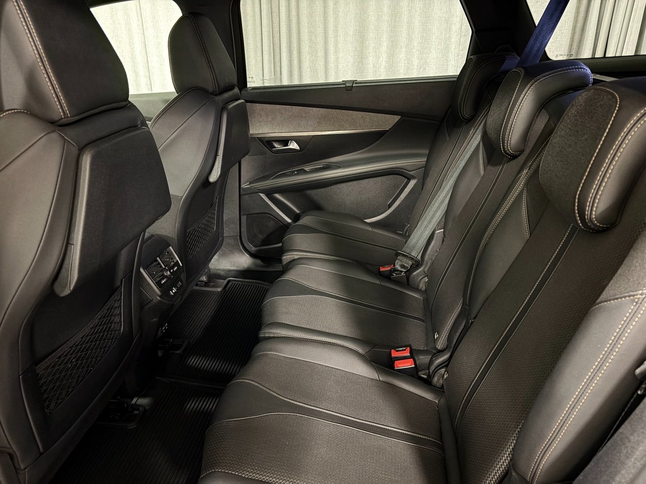 Peugeot 5008 1.2 PureTech 130 GT 2023, bild 6/10