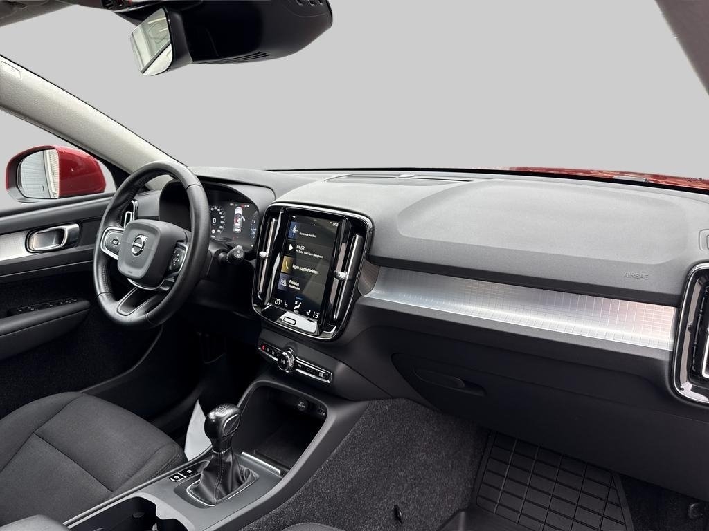 Volvo XC40 T3 Momentum 2020, bild 6/10
