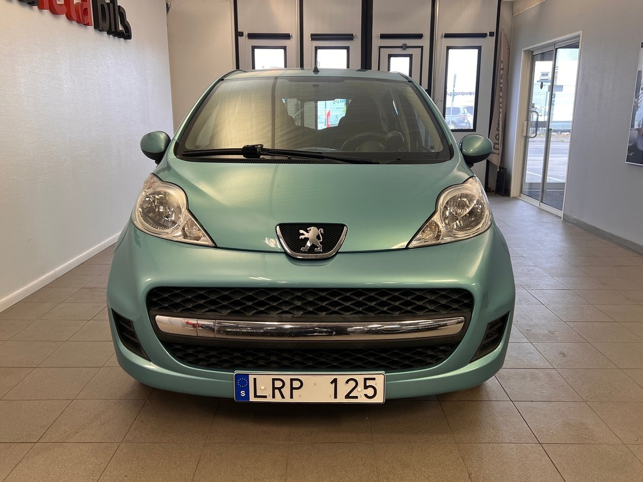Peugeot 107 1.0 70 2011, bild 3/10