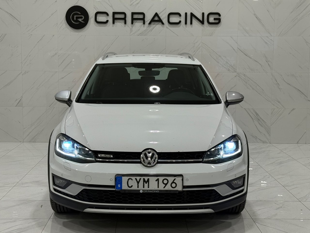 Volkswagen Golf Alltrack 1.8 TSI 2018, bild 2/10