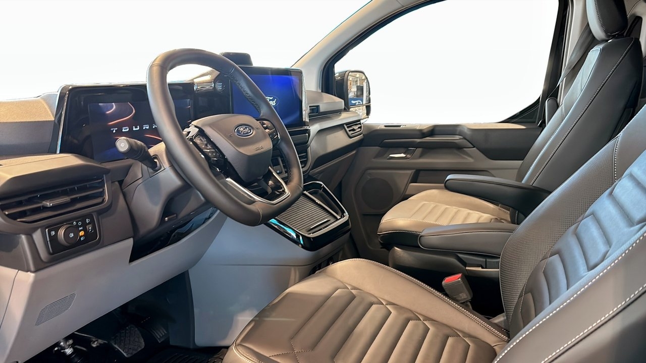Ford Tourneo Custom 2027, bild 3/9