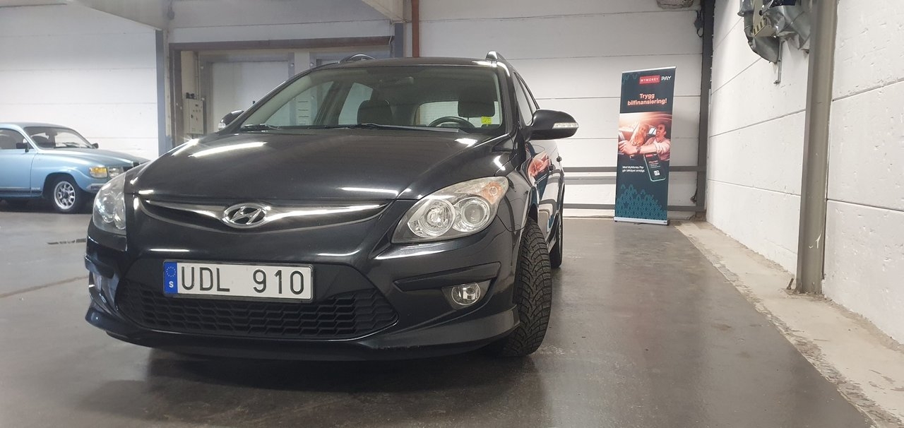 Hyundai i30 1.6 Business 2011, bild 3/10
