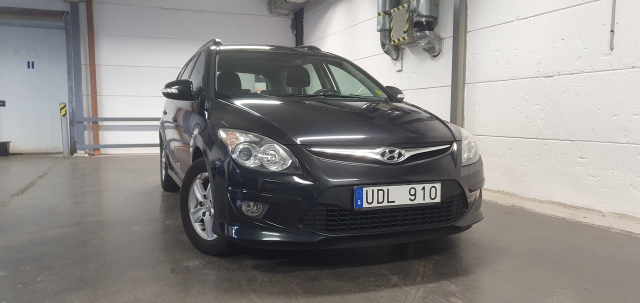 Hyundai i30 1.6 Business 2011, bild 2/10