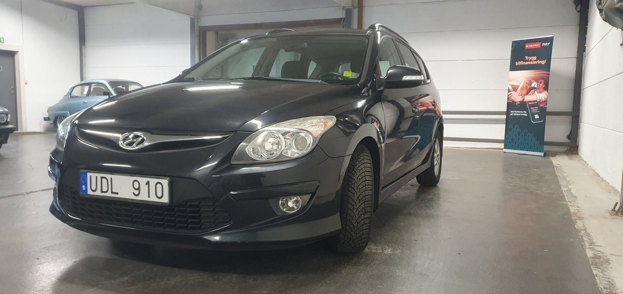 Hyundai i30 1.6 Business 2011, bild 4/10