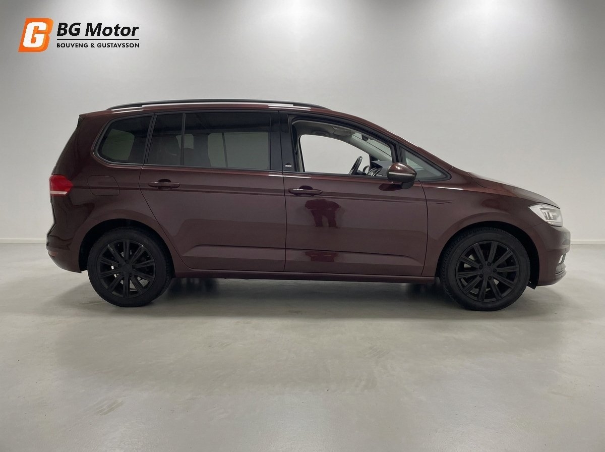 Volkswagen Touran Comfortline 2018, bild 7/10