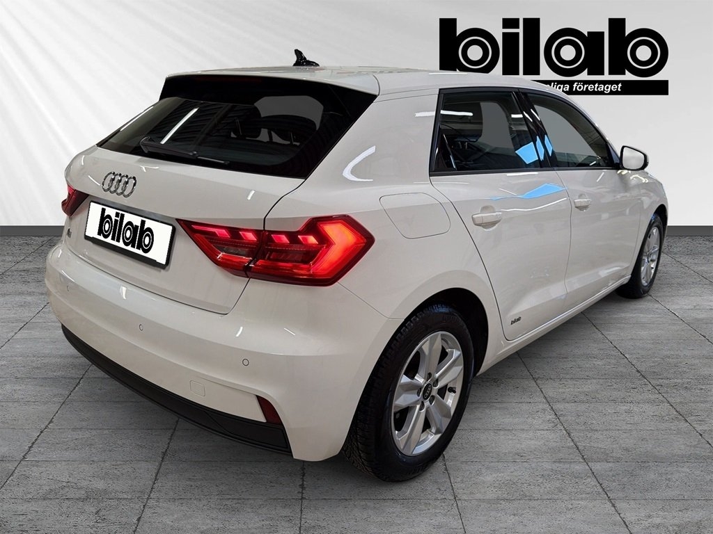 Audi A1 30 TFSI Proline 2023, bild 4/9