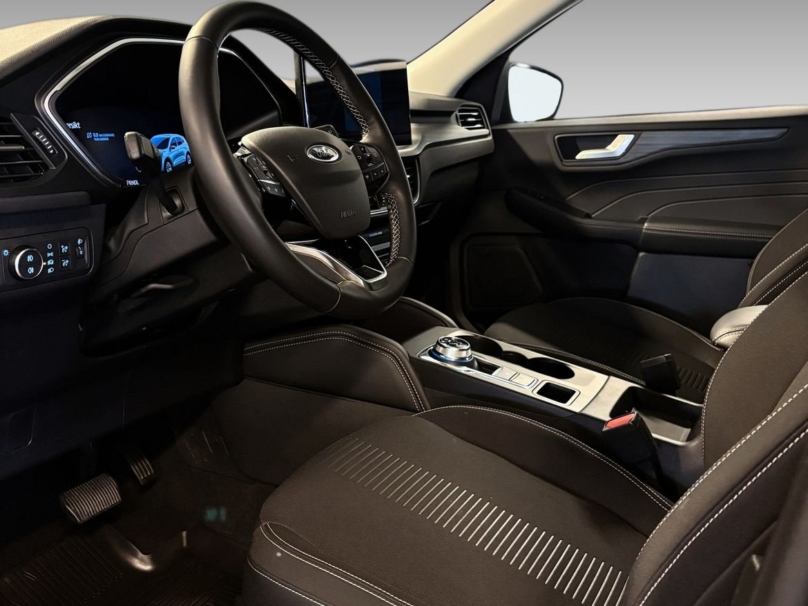 Ford Kuga Active 2.5 PHEV 2024, bild 6/7