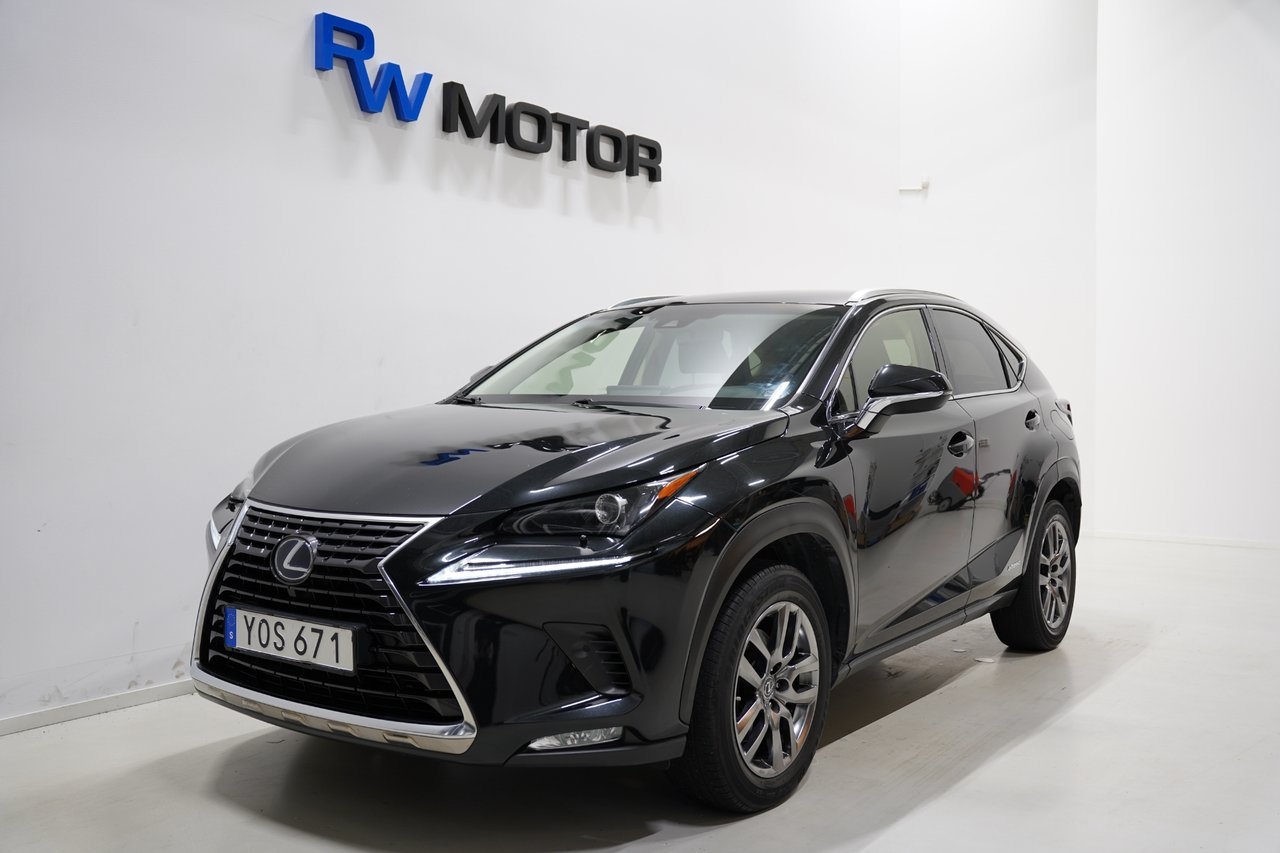 Lexus NX 300h 2.5 AWD 197hk Executive 2018, bild 2/10