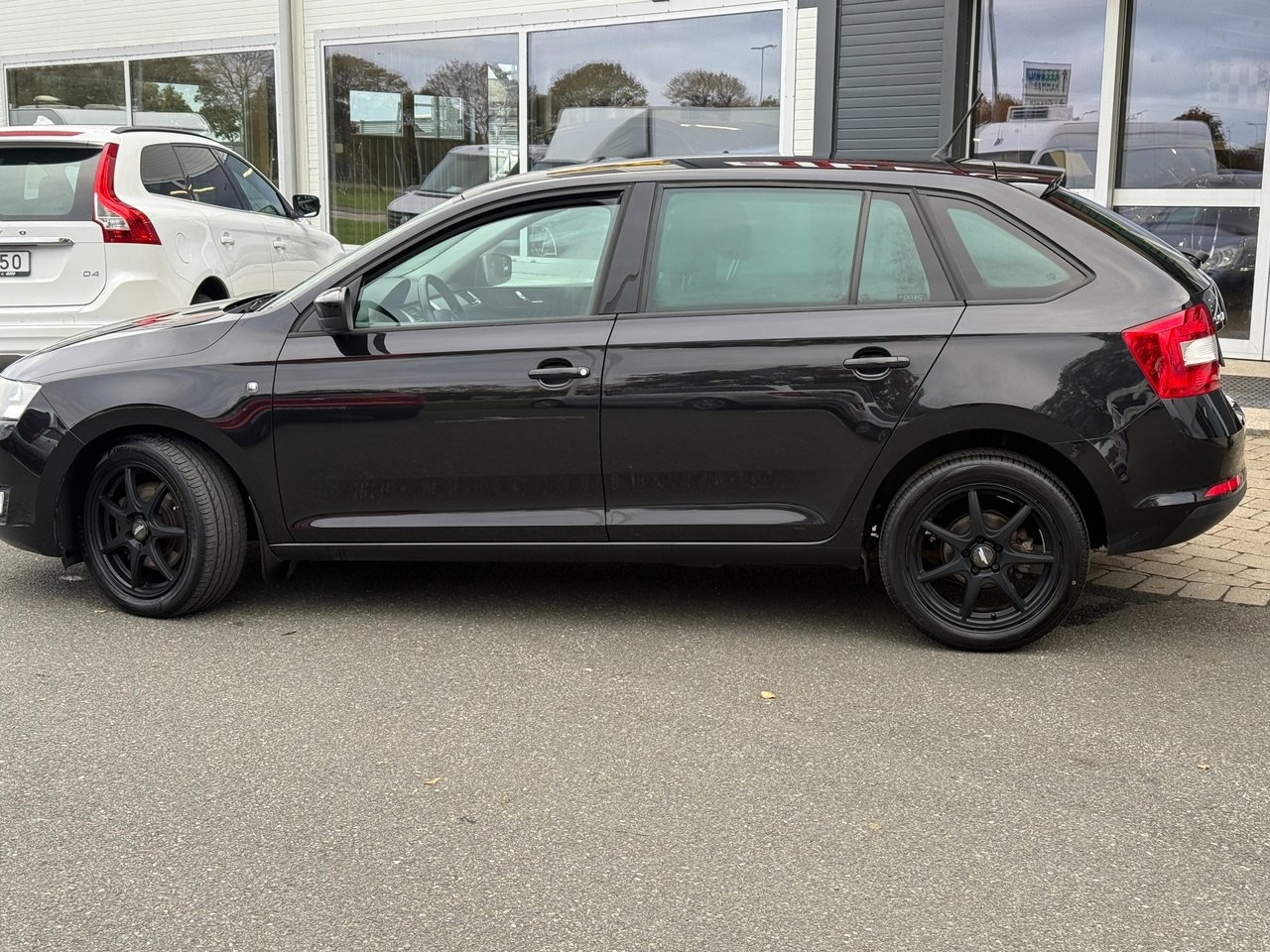 Skoda Rapid 2014, bild 7/10