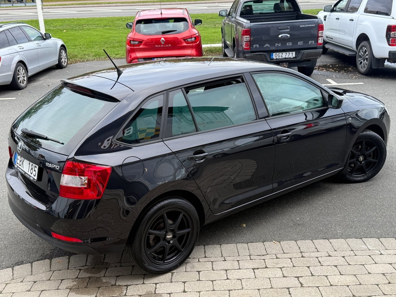 Skoda Rapid 2014, bild 4/10
