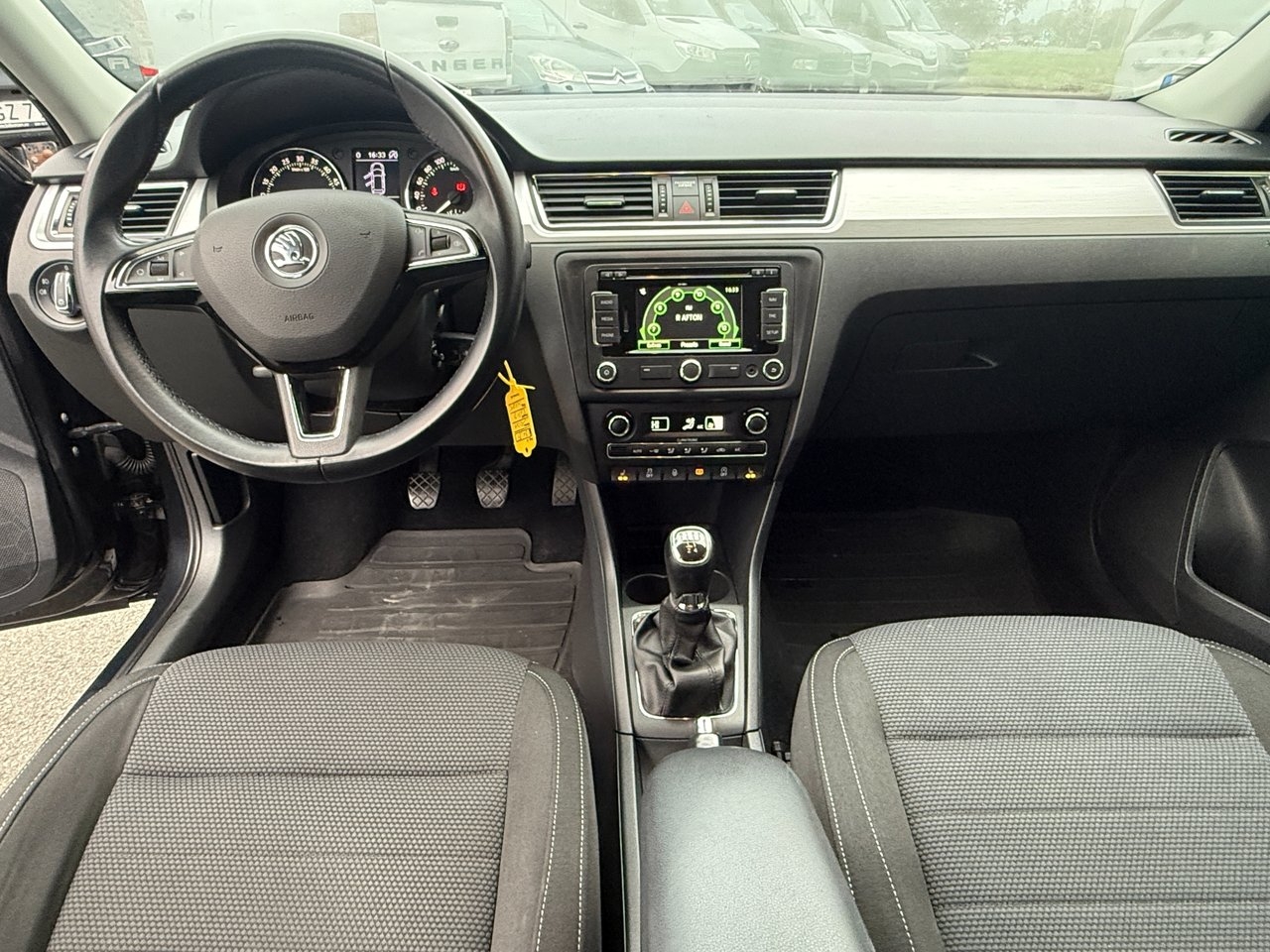 Skoda Rapid 2014, bild 10/10