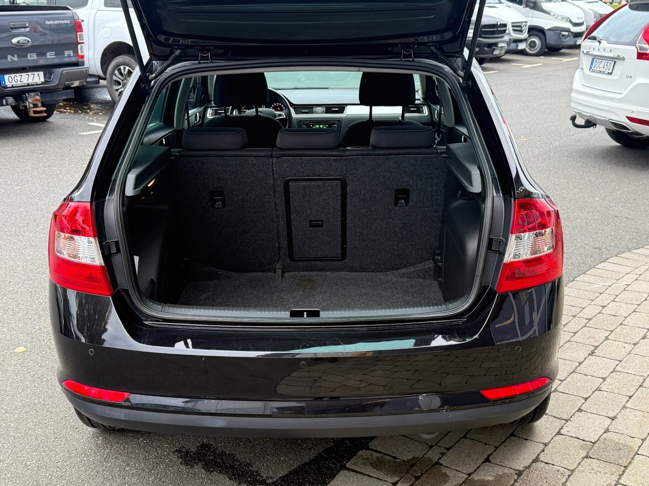 Skoda Rapid 2014, bild 6/10
