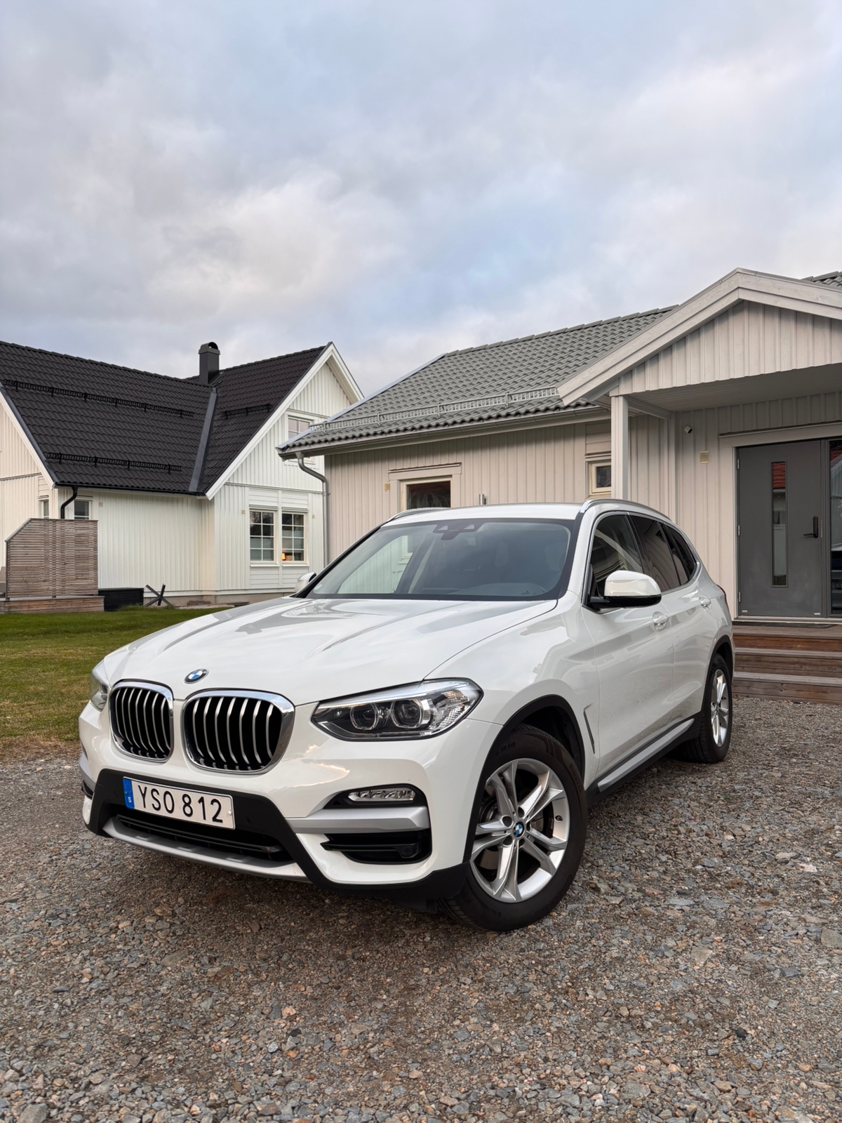 BMW X3 20d Sport Line 2019, bild 2/6