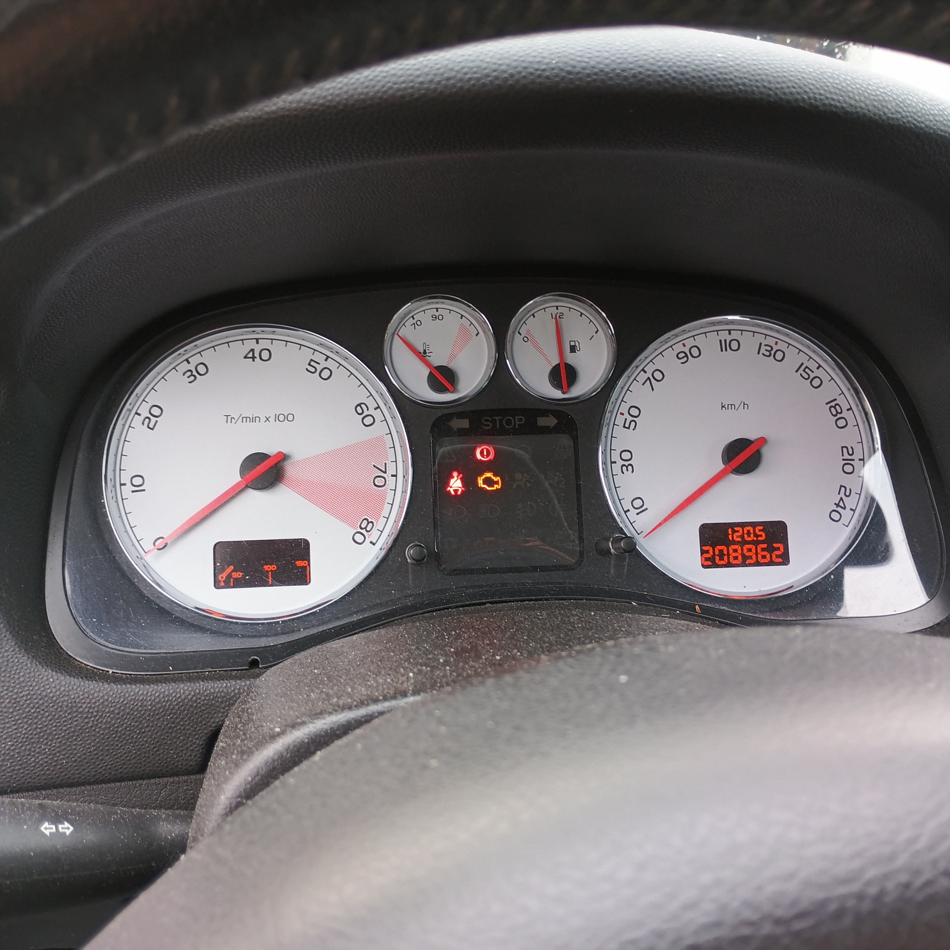 Peugeot 307 Break 1.6 Bioflex Manuell 2008, bild 6/8