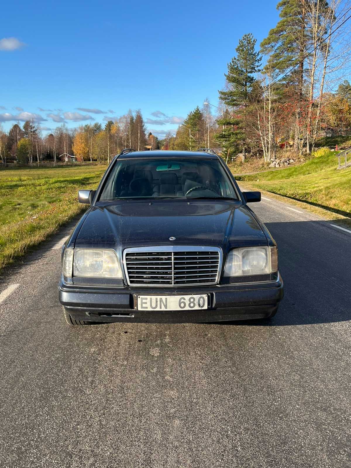 Mercedes-Benz E 1995, bild 7/9