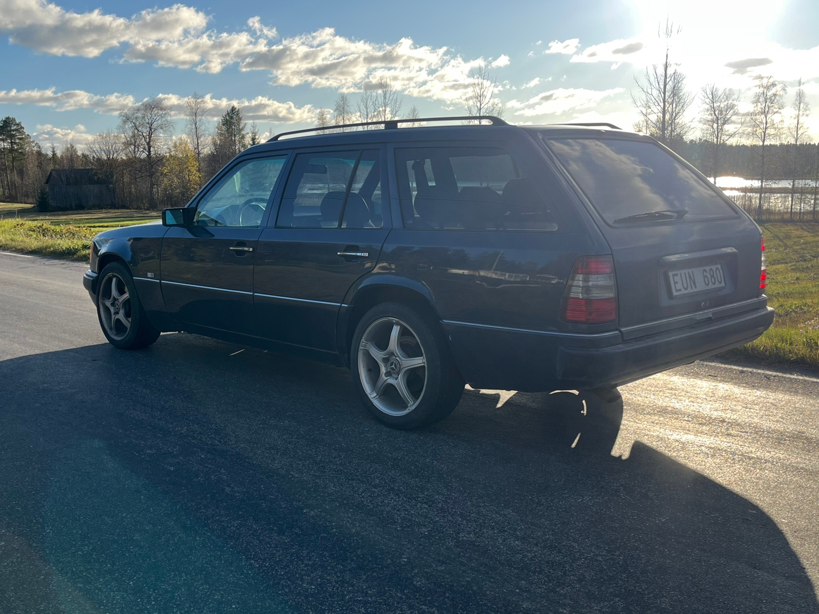 Mercedes-Benz E 1995, bild 3/9