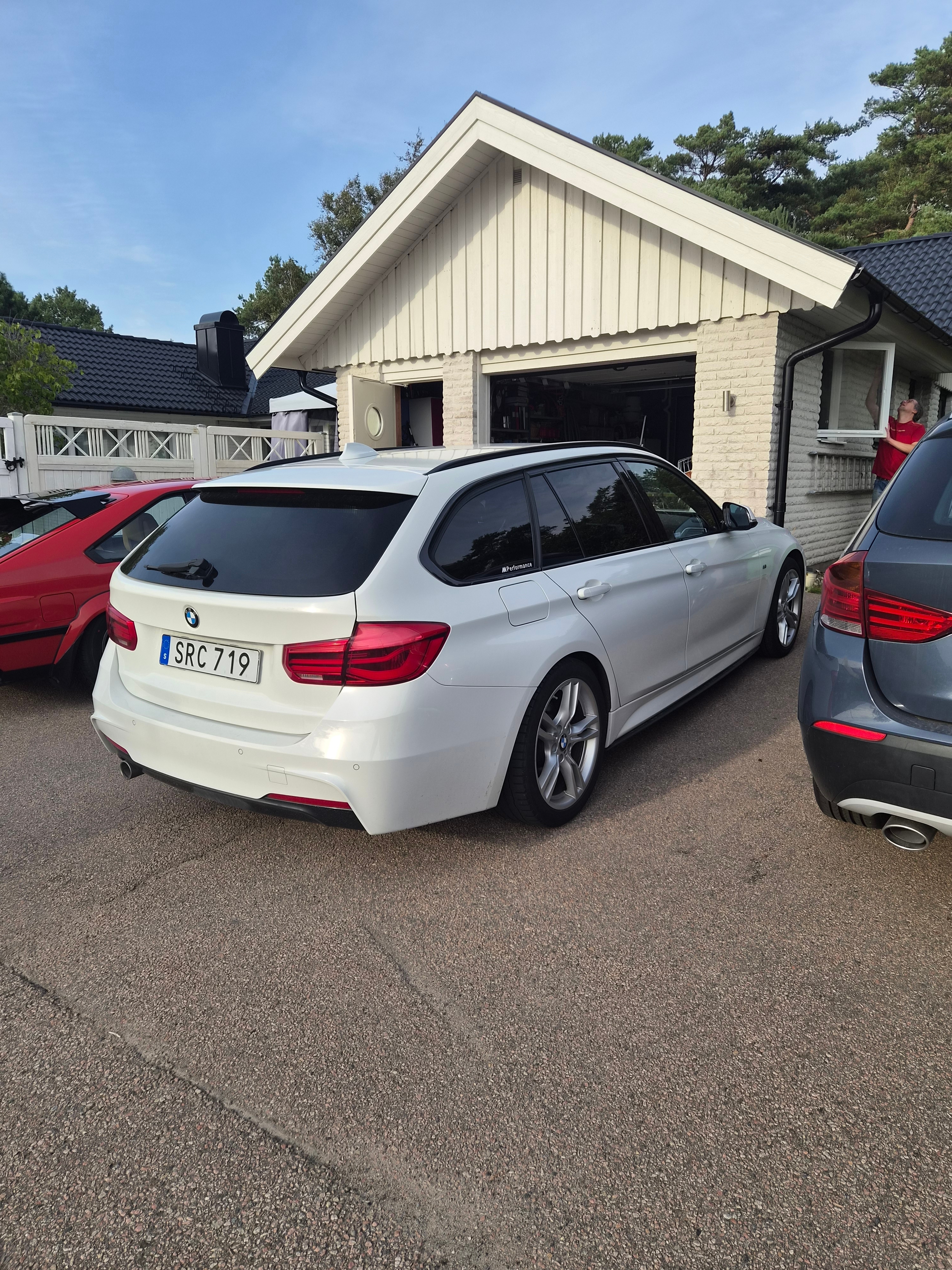 BMW 318d M Sport 2017, bild 4/5