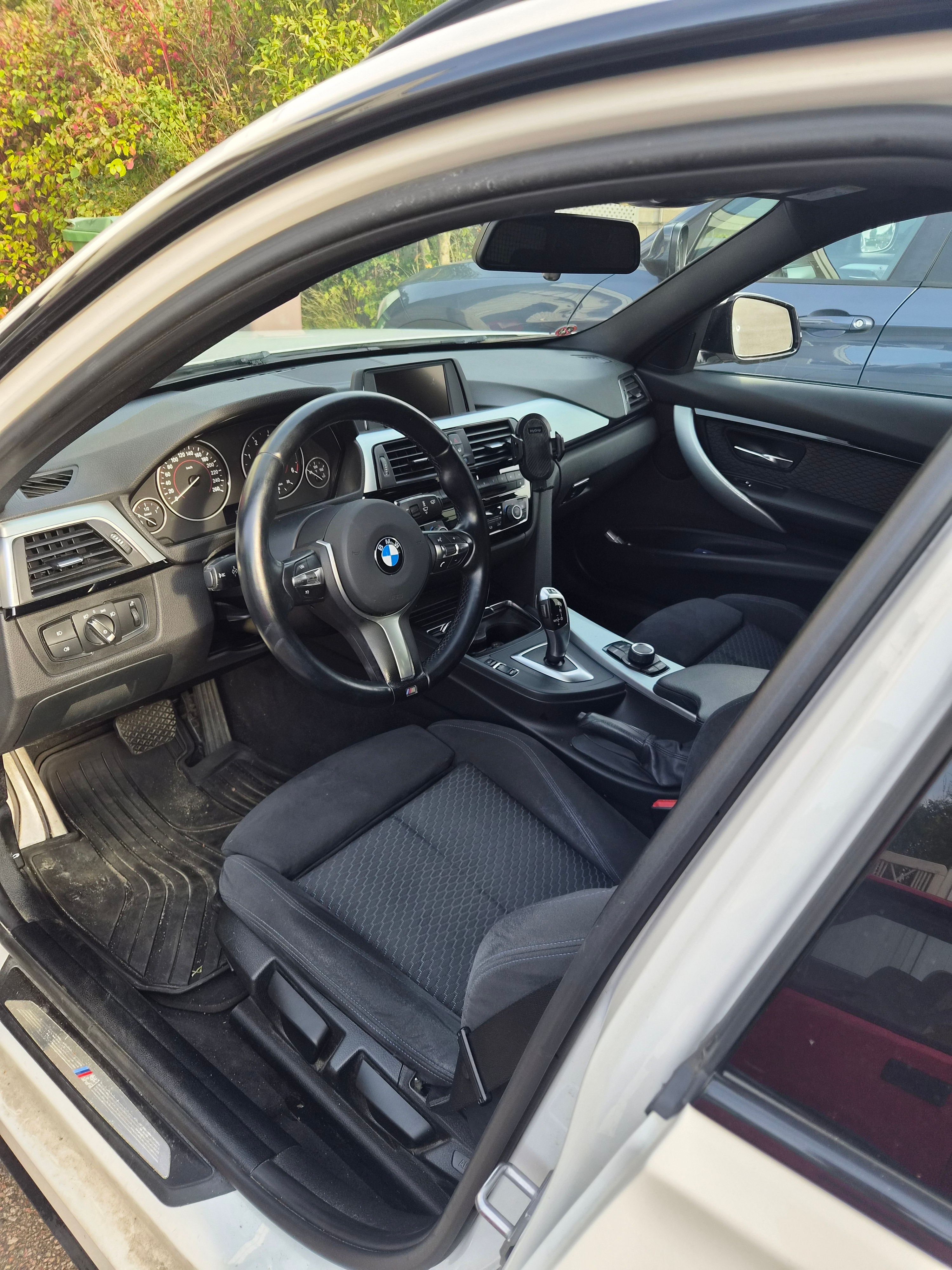 BMW 318d M Sport 2017, bild 5/5