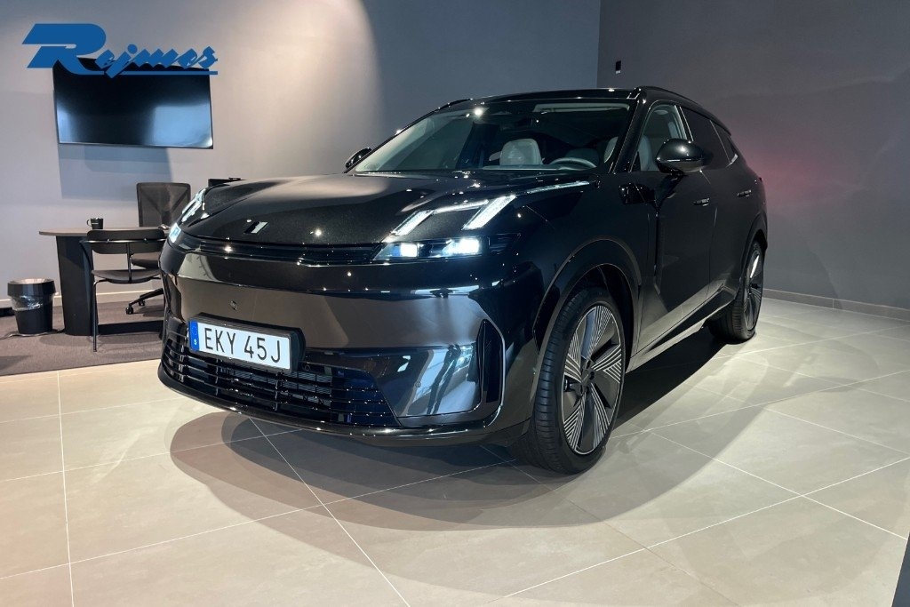Lynk & Co 08