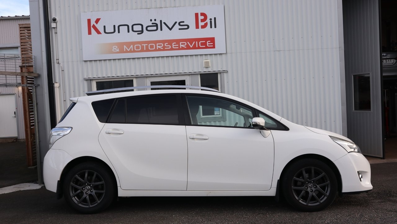 Toyota Verso 1.6 D-4D 2015, photo 2/10