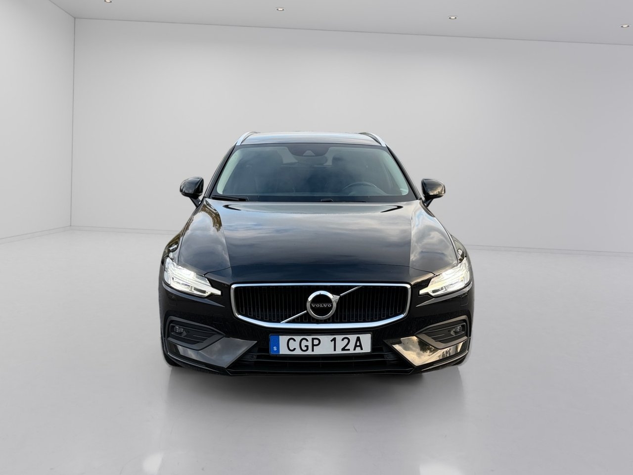 Volvo V60 D3 Momentum Advanced 2020, bild 2/10