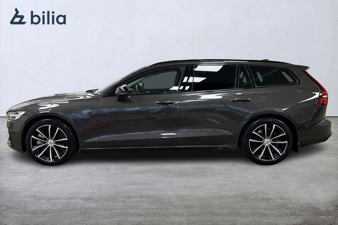 Volvo V60 T6 Plus Dark Nordic 2025, bild 2/10