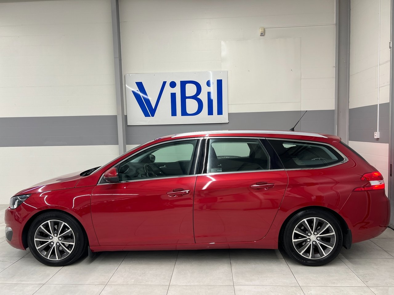 Peugeot 308 BlueHDi 120 Allure 2015, bild 3/10